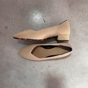 Rothy's Shoes Women's The High Point NWOB in Sandstone | Size 8.5